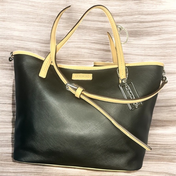 Coach Park metro tote black and tan saffiano leather! - Picture 8 of 10